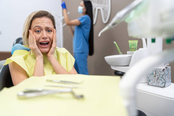 Best Urgent Dental Care  in Lakes Of The Four Seasons, IN
